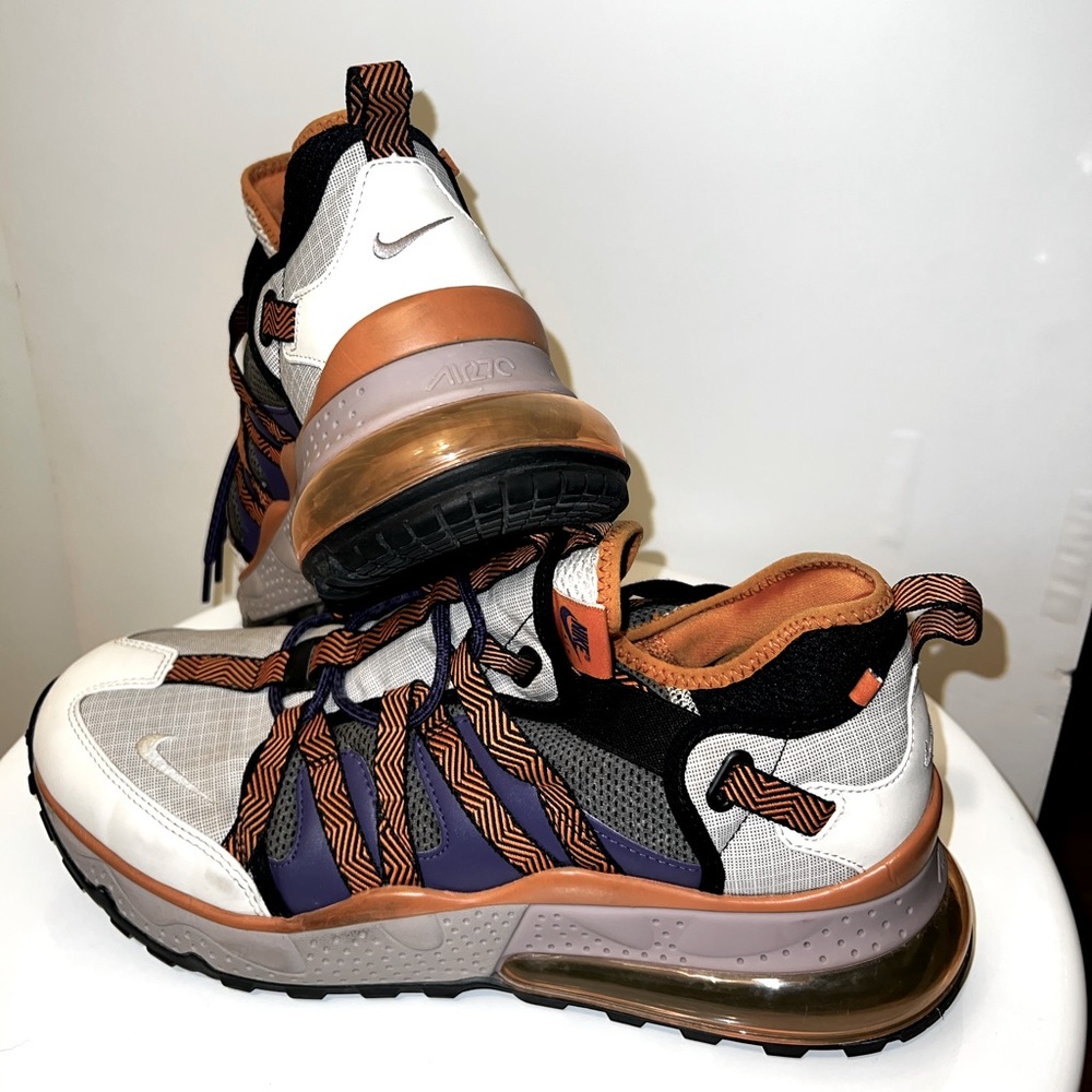 Mens Nike Air Max 270 Bowfin running shoes size 13